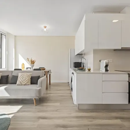 Carmo Charm By Homie