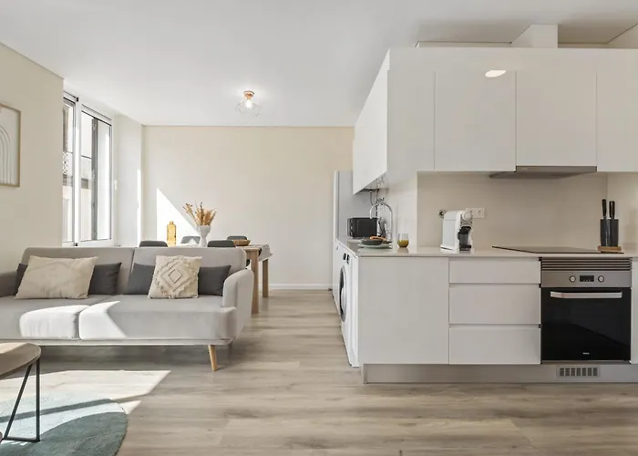 Carmo Charm By Homie